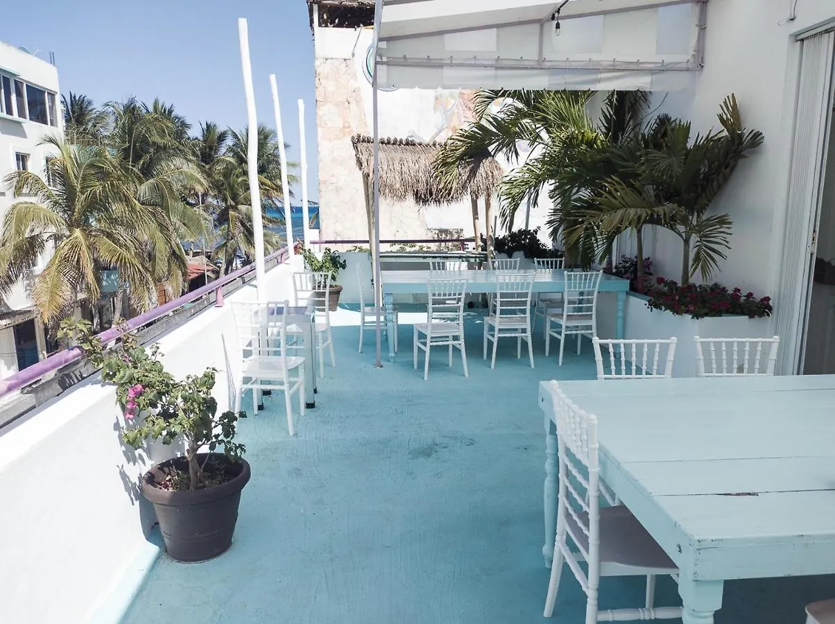 Lezzoto Hostel Boutique 2,5 Playa del Carmen